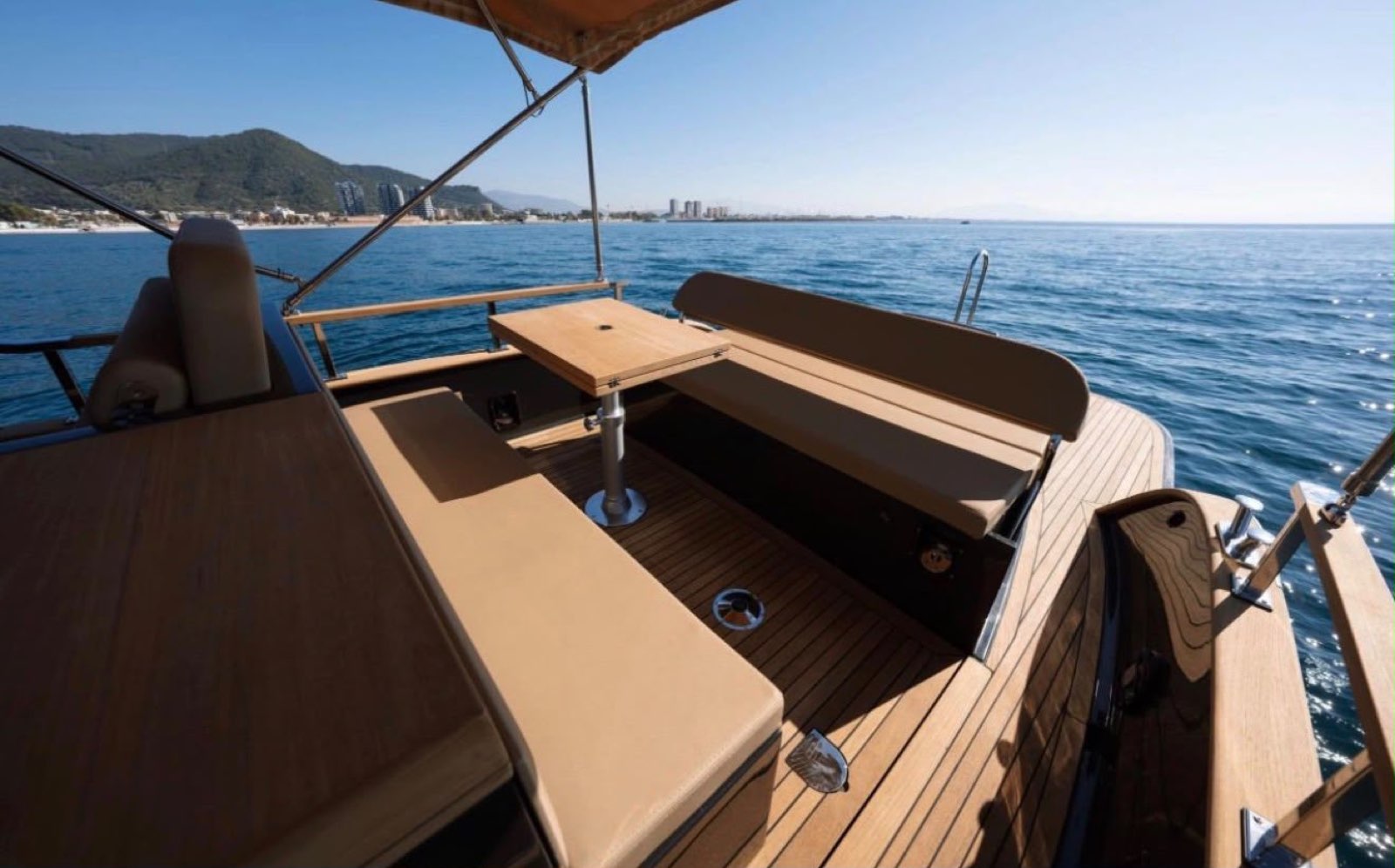 Positano 28, the deck